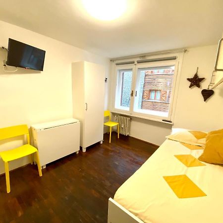 Luna'S Cozy Apartment, Skiin Skiout In Centre Брей-Червиния Экстерьер фото