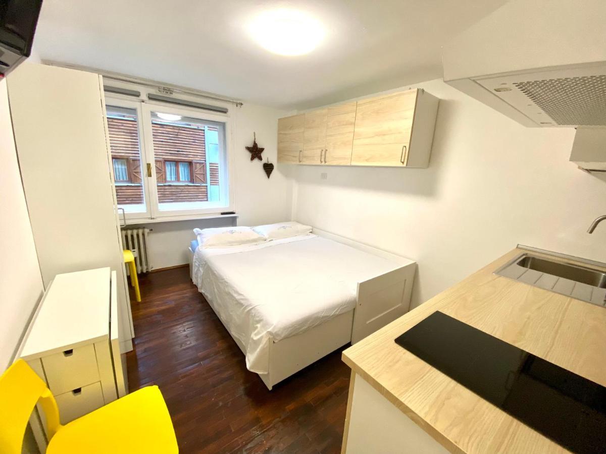 Luna'S Cozy Apartment, Skiin Skiout In Centre Брей-Червиния Экстерьер фото